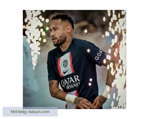 马尔蒂尼的传奇之路：青涩少年成长为足球巨星的精彩历程。