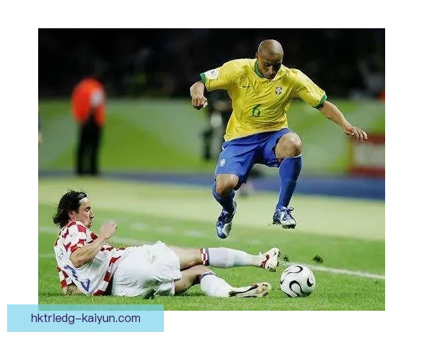 马尔蒂尼经典对决再现，球迷期待传奇之战的精彩表现